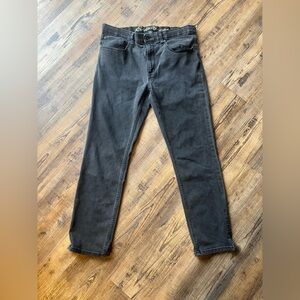Eddie Bauer Men's Straight Jeans - Dark Gray